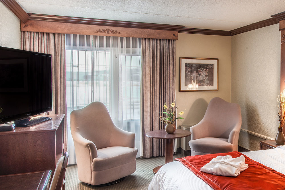 Hotel Universel, Centre De Congres Rivière-du-Loup Eksteriør bilde